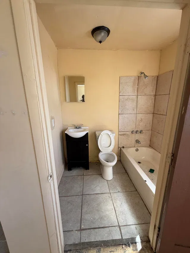 Residence photo 12