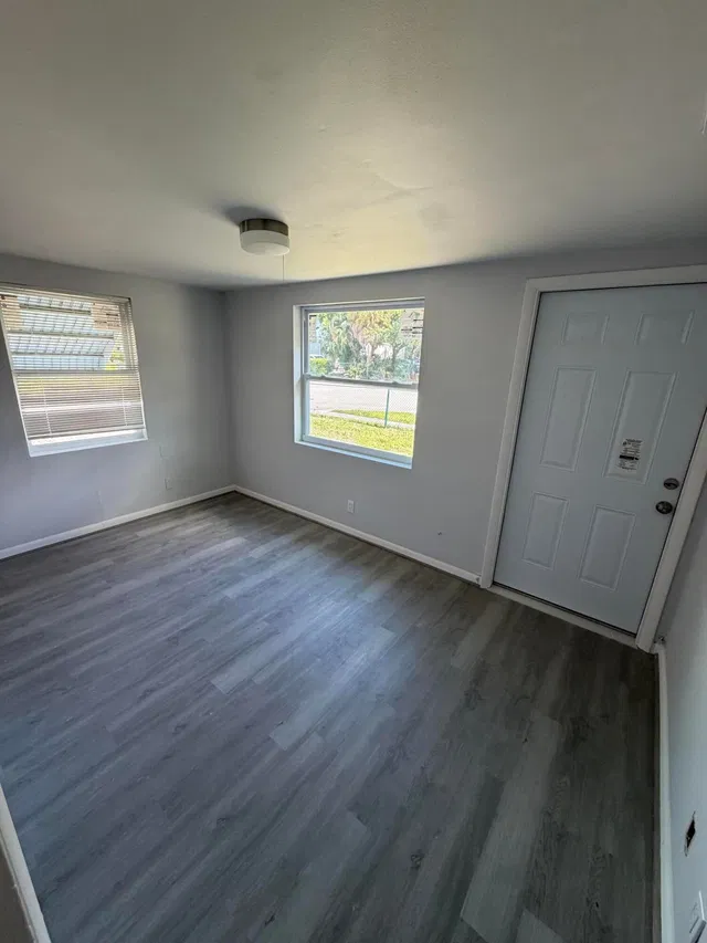  Residence photo 10