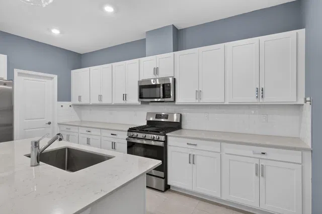 Residence photo 10