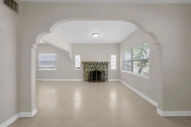 West Palm Beach Residence photo 5