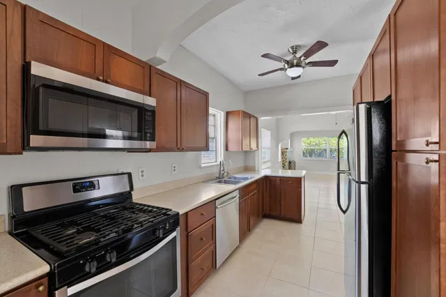 West Palm Beach Residence photo 11