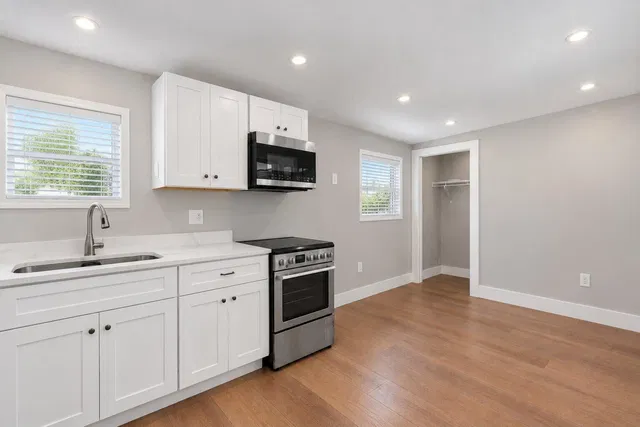West Palm Beach Residence photo 19