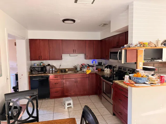 Residence photo 14