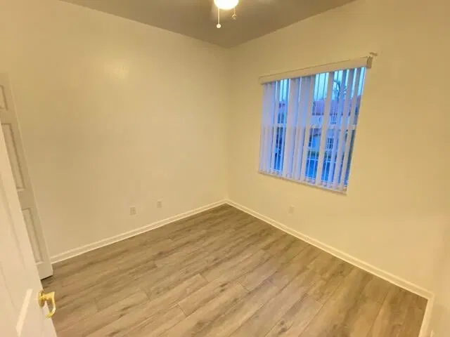  Unit 2201 photo 9