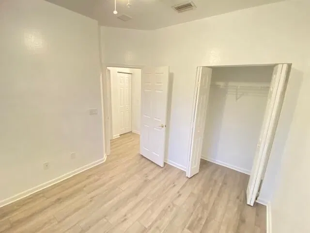  Unit 2201 photo 10