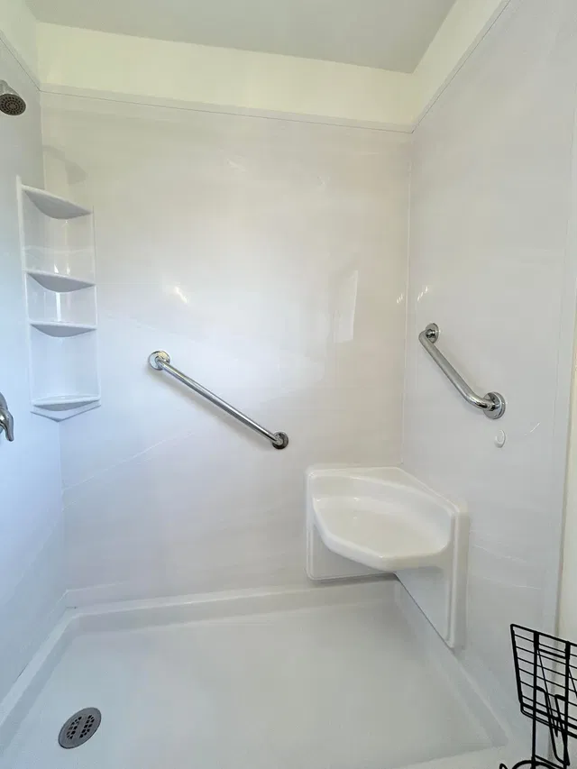  Unit A photo 17