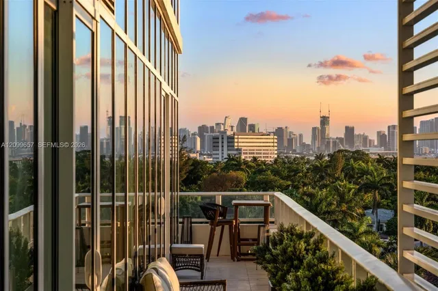 The Ritz-Carlton Residences, Miami Beach 512