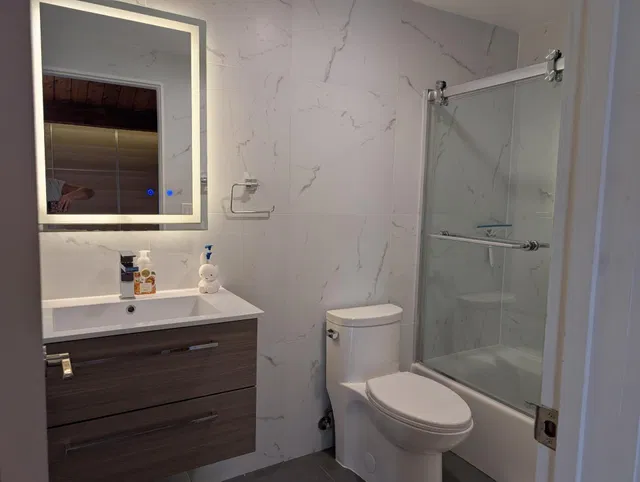  Unit 603 photo 35