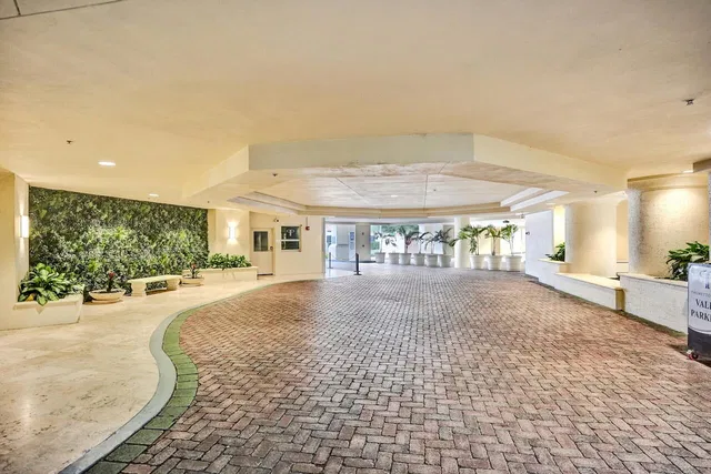 Boca Raton Unit 533 photo 4