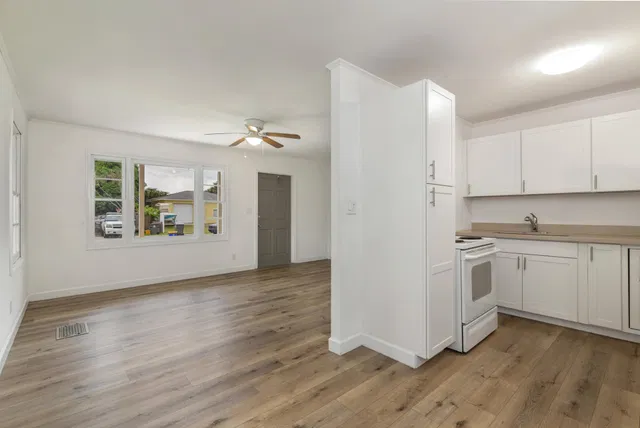  Residence photo 5