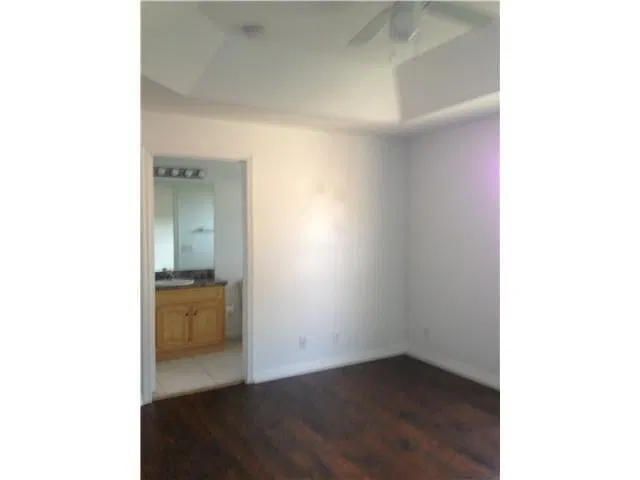 Residence photo 14