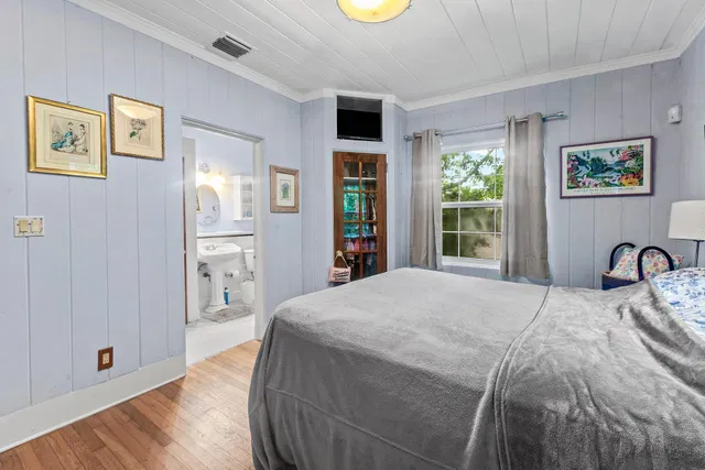 Residence photo 22