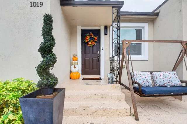  Residence photo 4