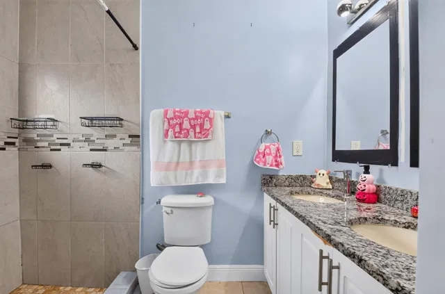  Residence photo 19