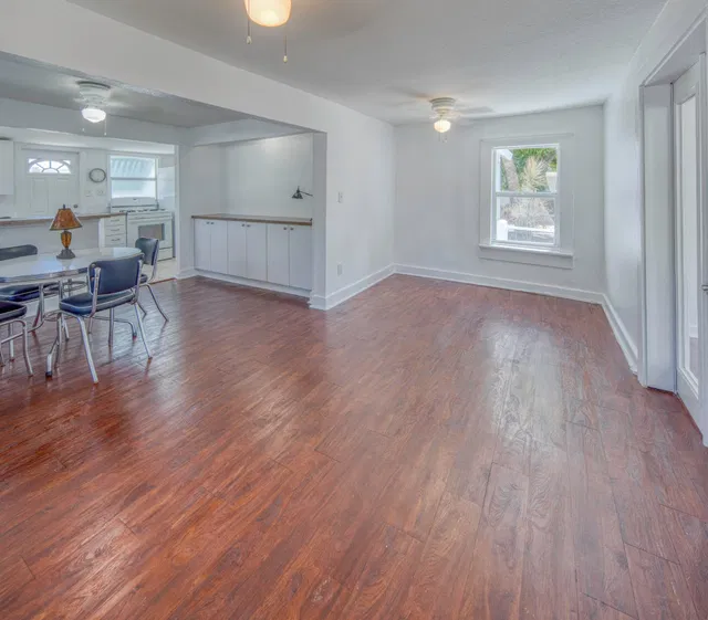  Residence photo 22