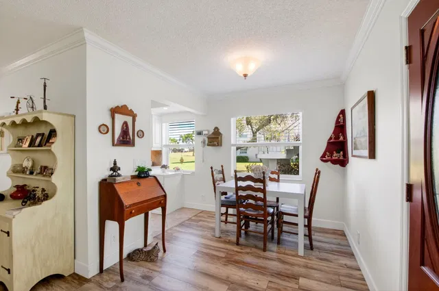 Residence photo 10