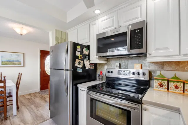 Residence photo 18