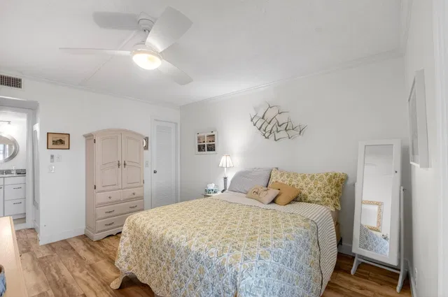 Residence photo 23