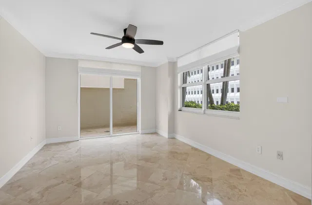 Townsend Place Unit 602 photo 11