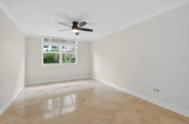 Townsend Place Unit 602 photo 17