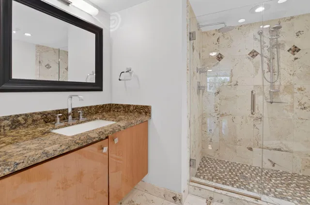 Townsend Place Unit 602 photo 19