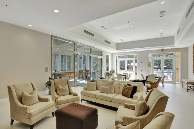 Townsend Place Unit 602 photo 33