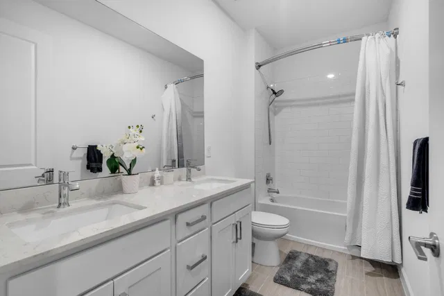 Residence photo 25
