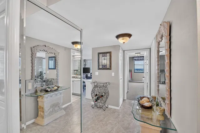 Singer Island Unit 1808 photo 7