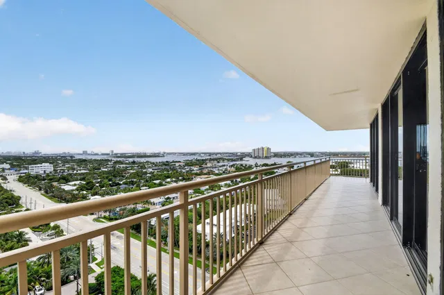 Singer Island Unit 1808 photo 20
