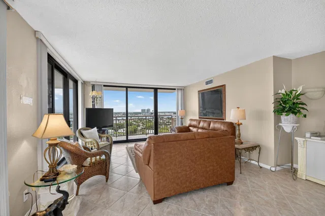 Singer Island Unit 1808 photo 37