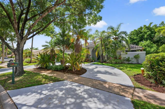  Residence photo 6