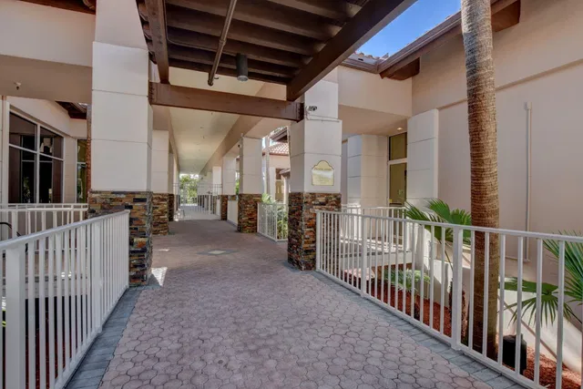  Residence photo 92