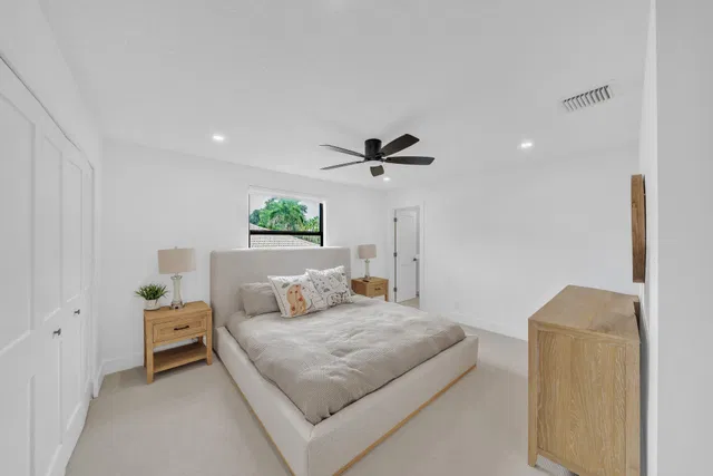 Residence photo 18