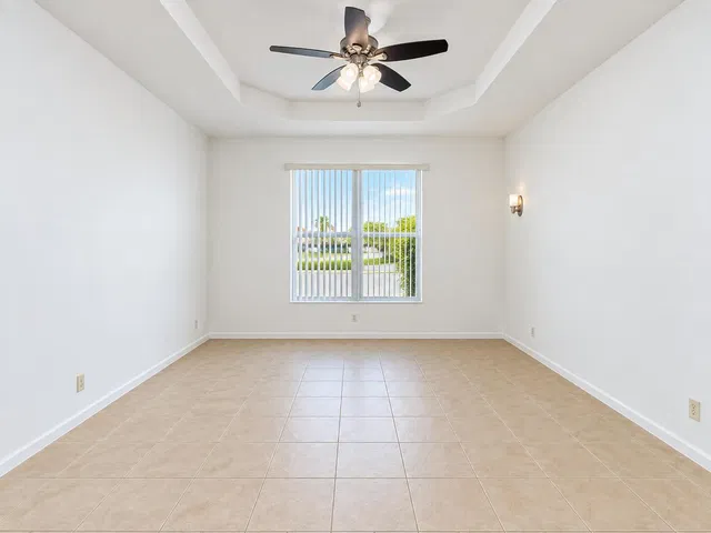  Residence photo 21