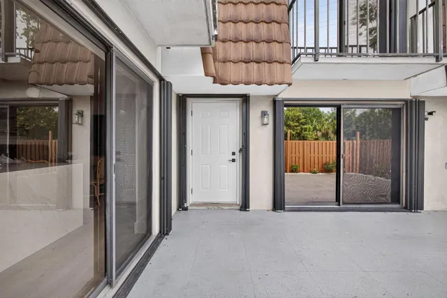 Residence photo 6