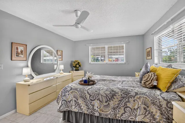 Residence photo 23