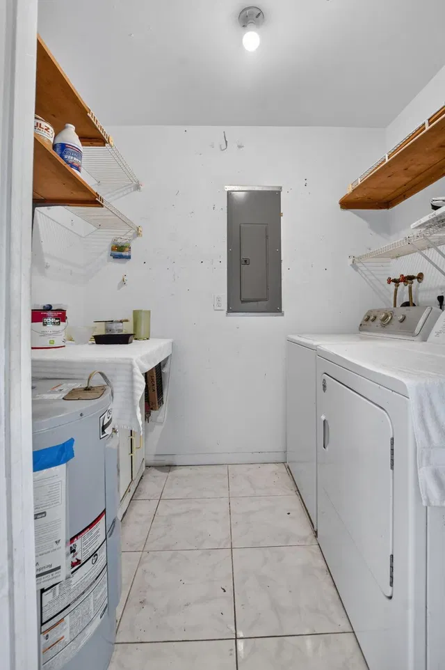 Residence photo 36