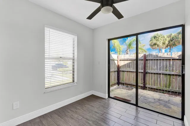 Residence photo 10