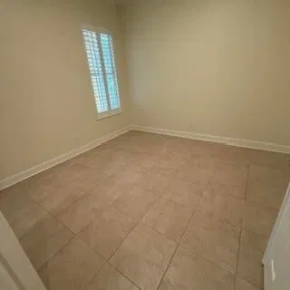 Residence photo 9