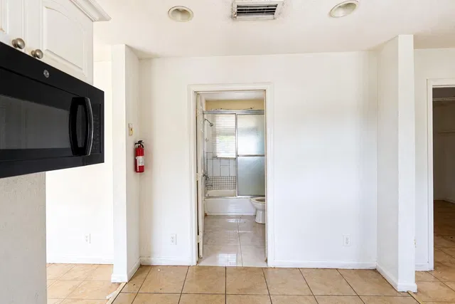 Residence photo 8