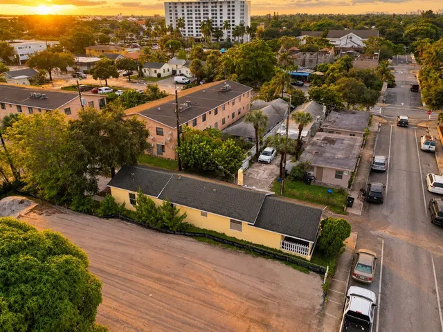 Residence photo 26