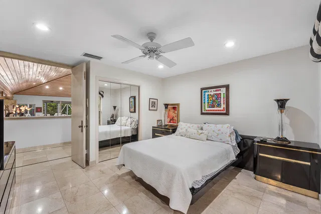 Residence photo 47