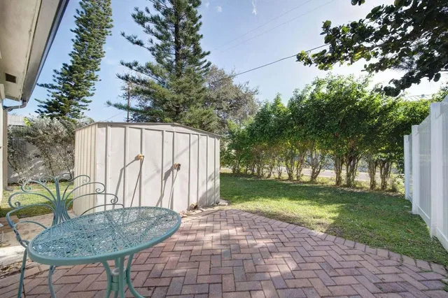 Residence photo 11