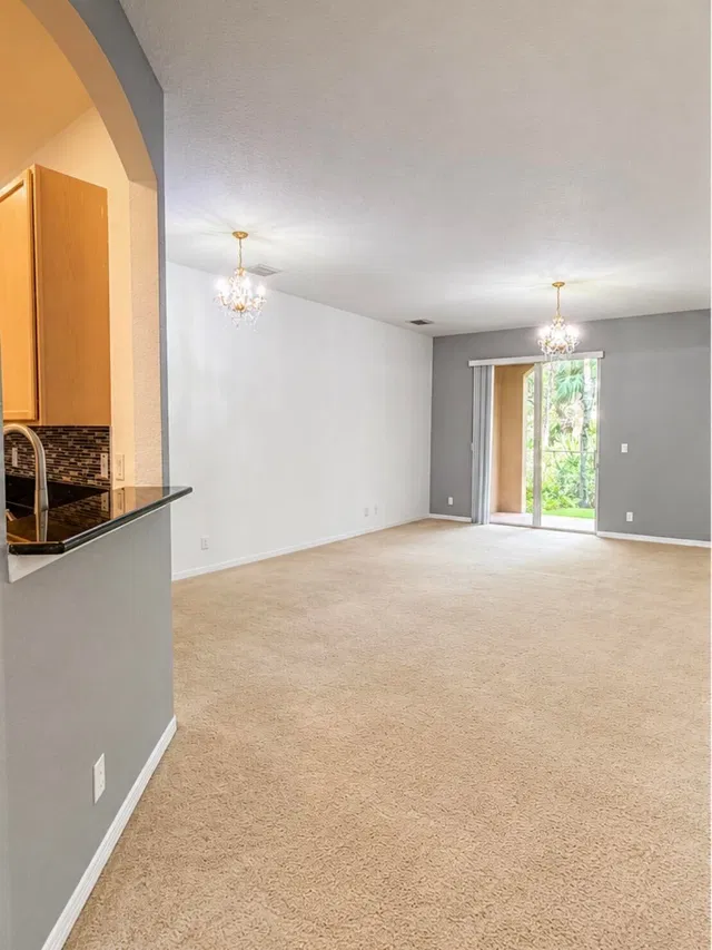 Unit Apt 107 photo 5