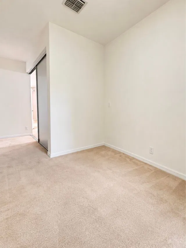 Unit Apt 107 photo 8