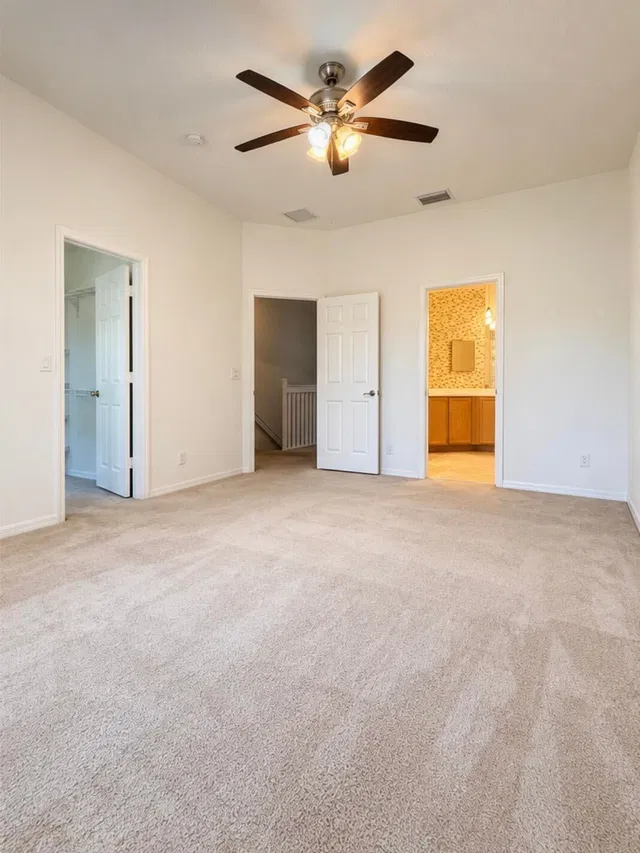 Unit Apt 107 photo 13