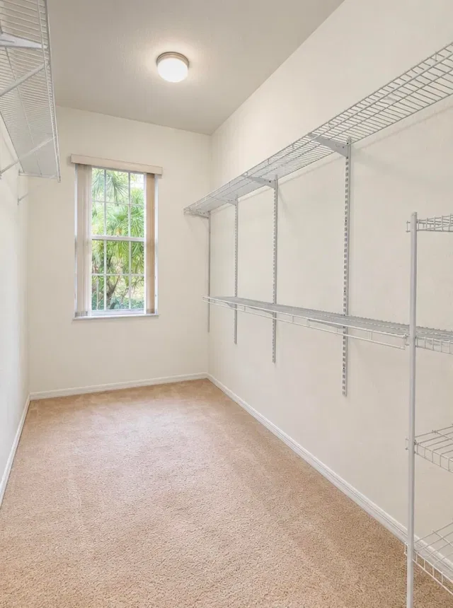Unit Apt 107 photo 14