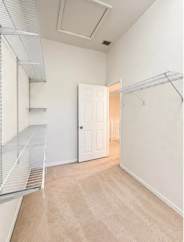 Unit Apt 107 photo 15