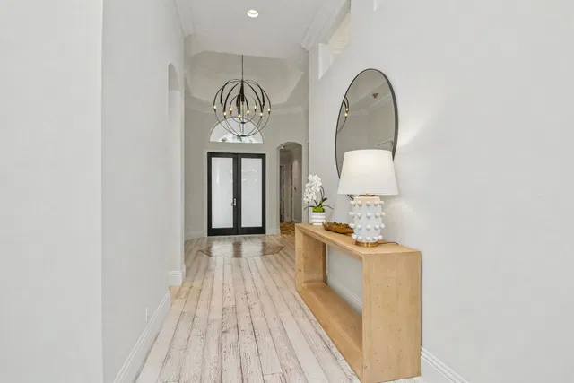 Residence photo 6