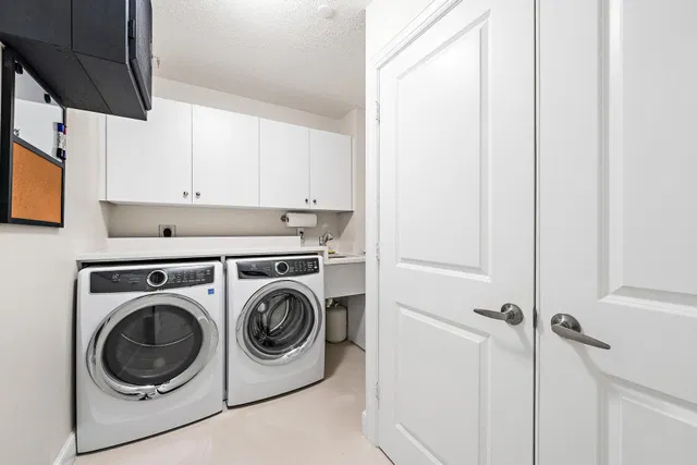 Residence photo 19